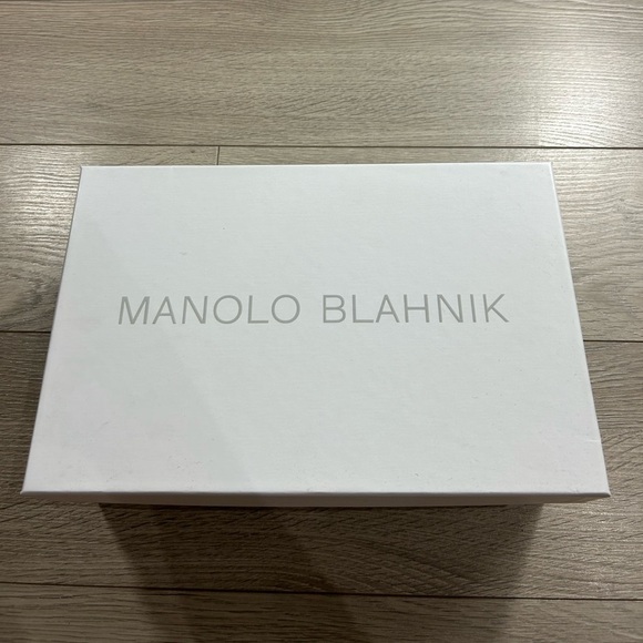 MANOLO BLAHNIK Black Nebre Leather Mules - Picture 12 of 13